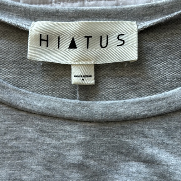 Ladies long sleeve crop top - Picture 4 of 4